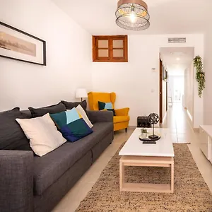  Сasa de vacaciones Lovely Cozy 2-bedroom Residential With Patio